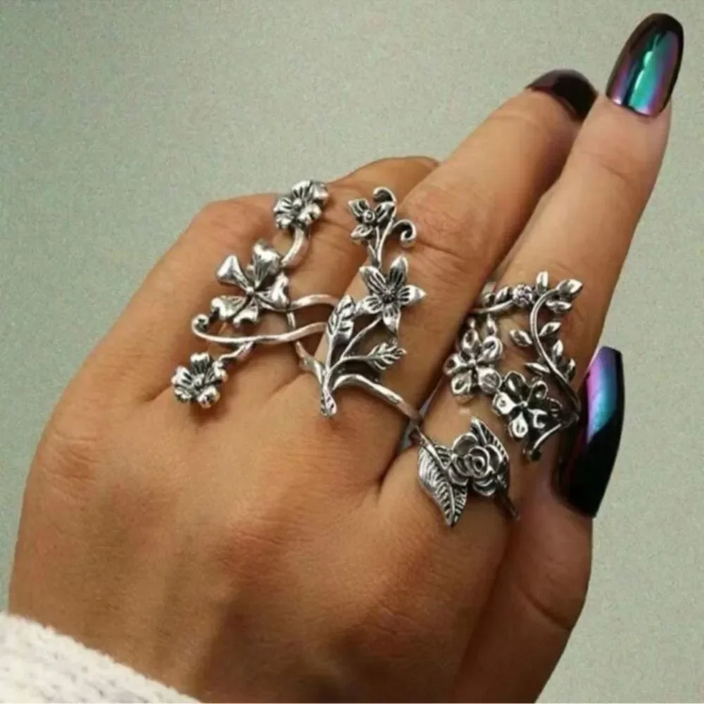 Four piece Bohemian Floral Rings